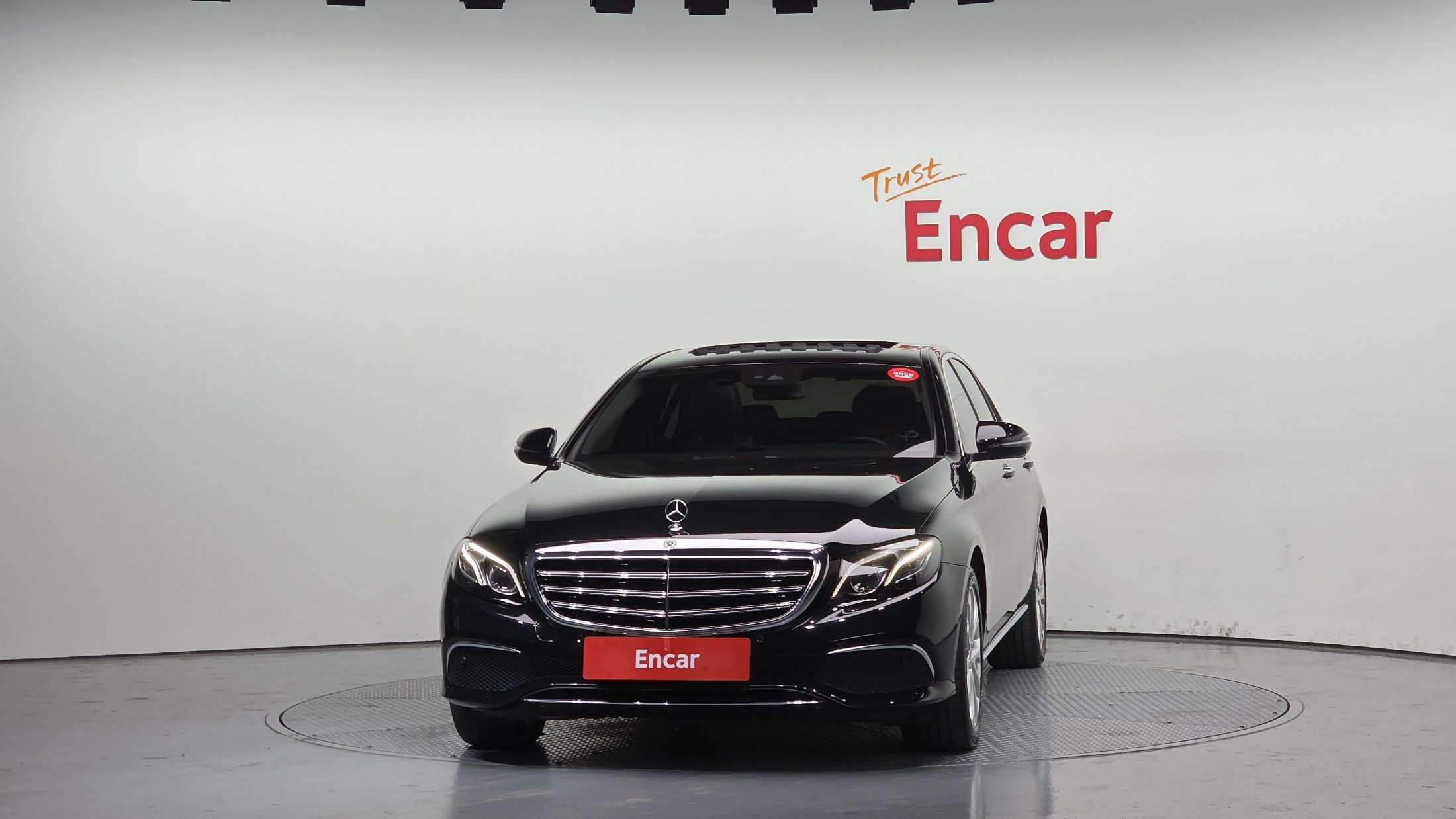 MERCEDES BENZ E-CLASS W213 2020