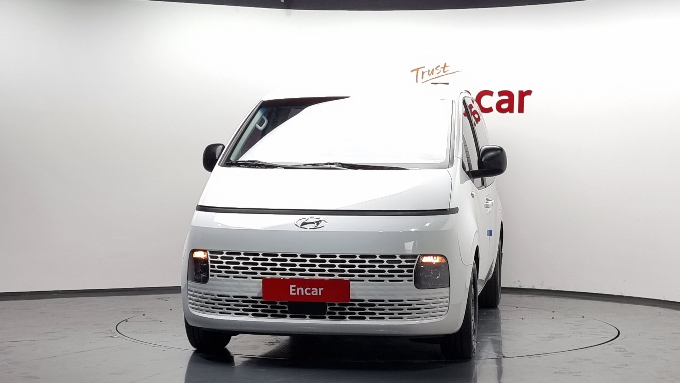 HYUNDAI STARIA 2021
