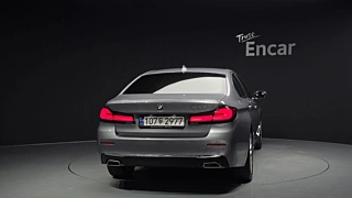 BMW 5-SERIES G30 2023