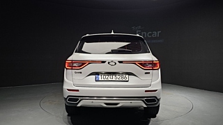 SAMSUNG QM6 2019