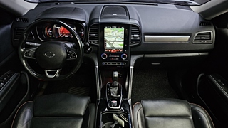 SAMSUNG QM6 2019