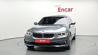 BMW 5-SERIES G30 2019