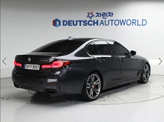 BMW 5-SERIES G30 2023