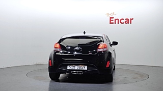 HYUNDAI VELOSTER 2016