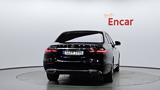 MERCEDES BENZ E-CLASS W213 2021