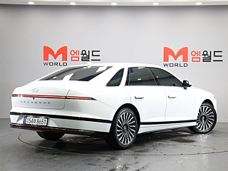 HYUNDAI GRANDEUR HYBRID GN7 2023
