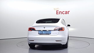 TESLA MODEL 3 2020