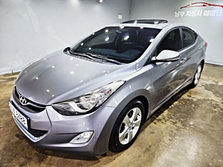 HYUNDAI AVANTE MD 2012