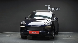 PORSCHE CAYENNE 2016