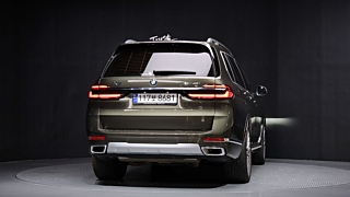 BMW X7 G07 2023