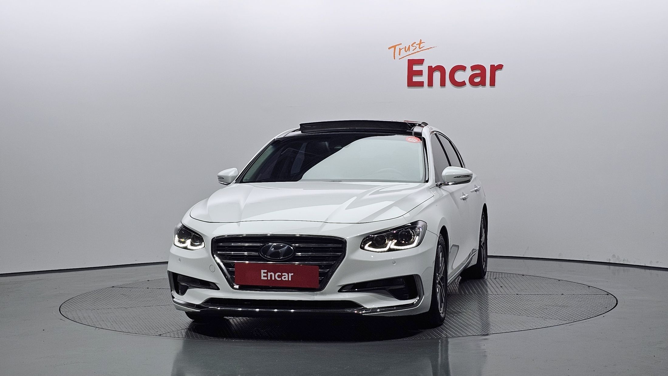 HYUNDAI GRANDEUR IG 2017