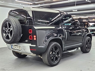 LAND ROVER DEFENDER L663 2021