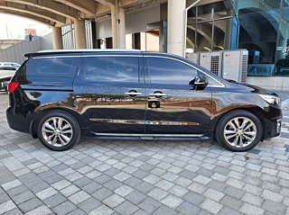 KIA CARNIVAL 2017