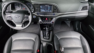 HYUNDAI AVANTE AD 2018