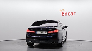 BMW 5-SERIES G30 2021