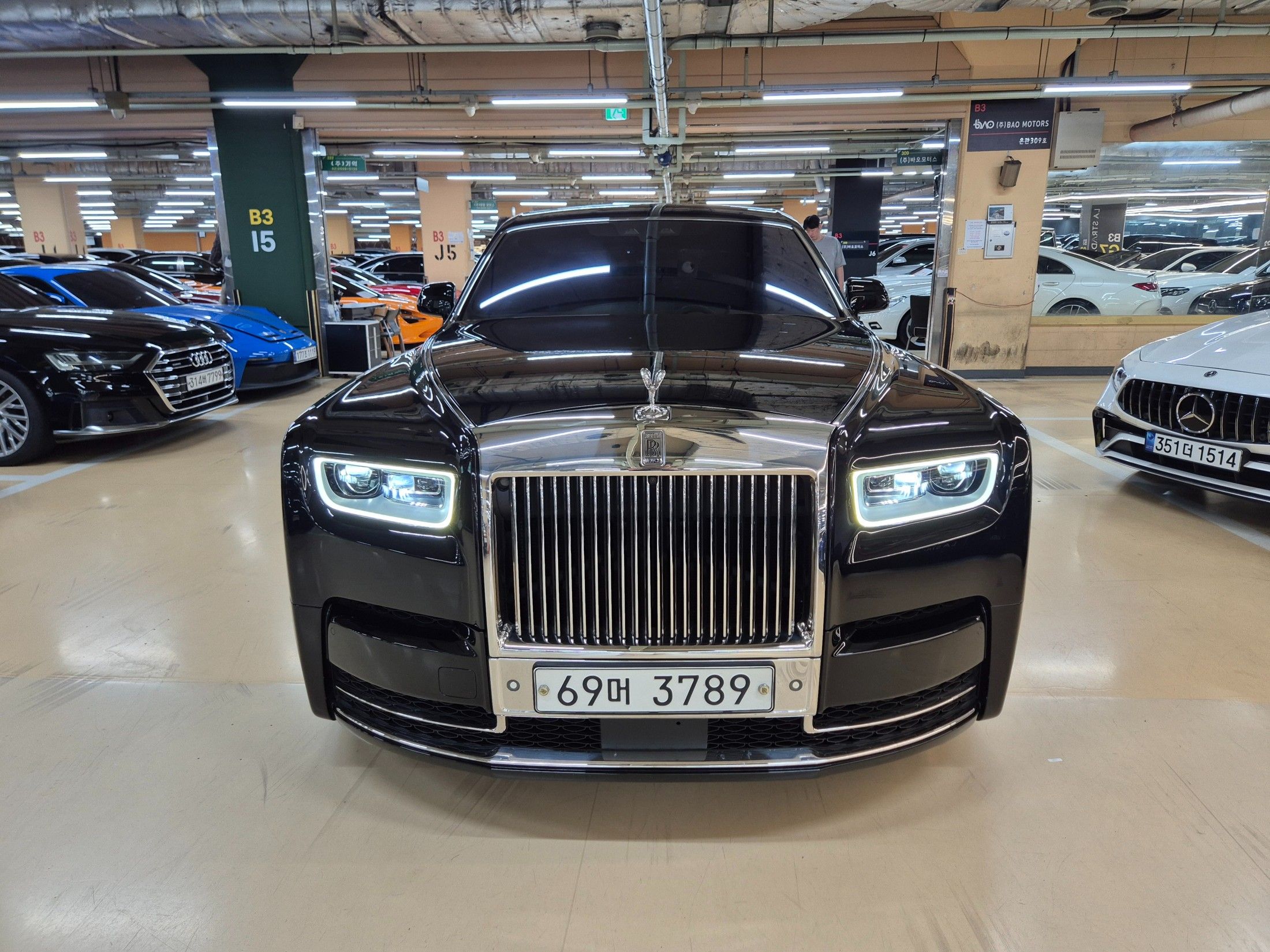 ROLLS ROYCE PHANTOM 2019