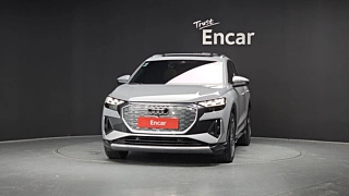 AUDI Q4 E-TRON F4 2022