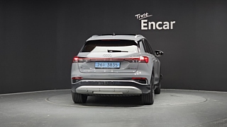 AUDI Q4 E-TRON F4 2022