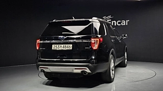 FORD EXPLORER 2017