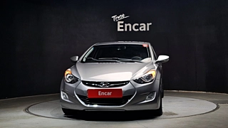 HYUNDAI AVANTE MD 2011