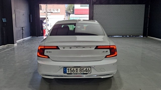 VOLVO S90 2021