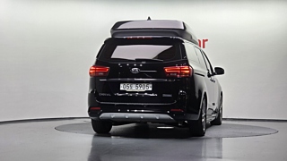 KIA CARNIVAL 2018