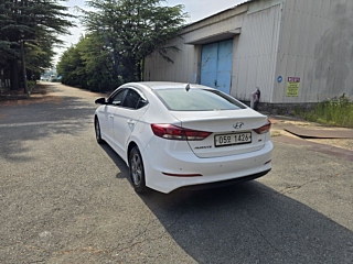 HYUNDAI AVANTE AD 2017