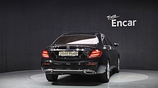 MERCEDES BENZ E-CLASS W213 2020