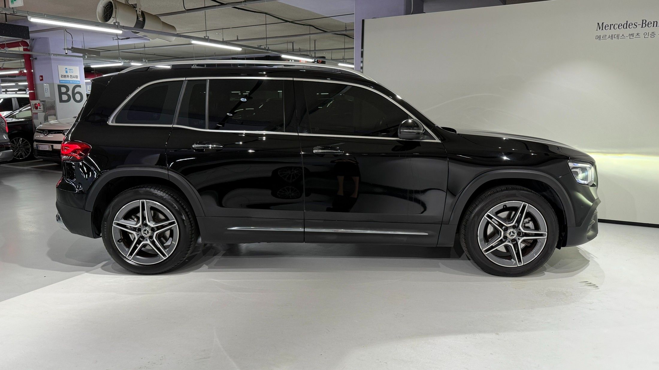 MERCEDES BENZ GLB-CLASS X247 2023