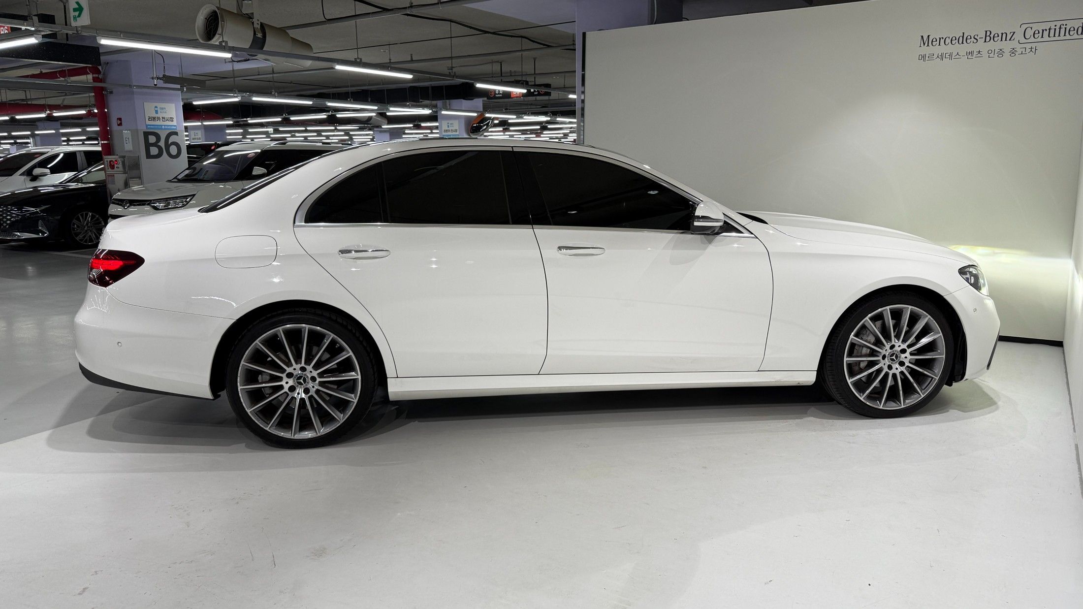 MERCEDES BENZ E-CLASS W213 2020