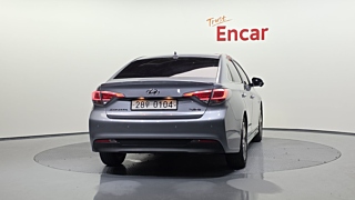 HYUNDAI LF SONATA HYBRID 2016
