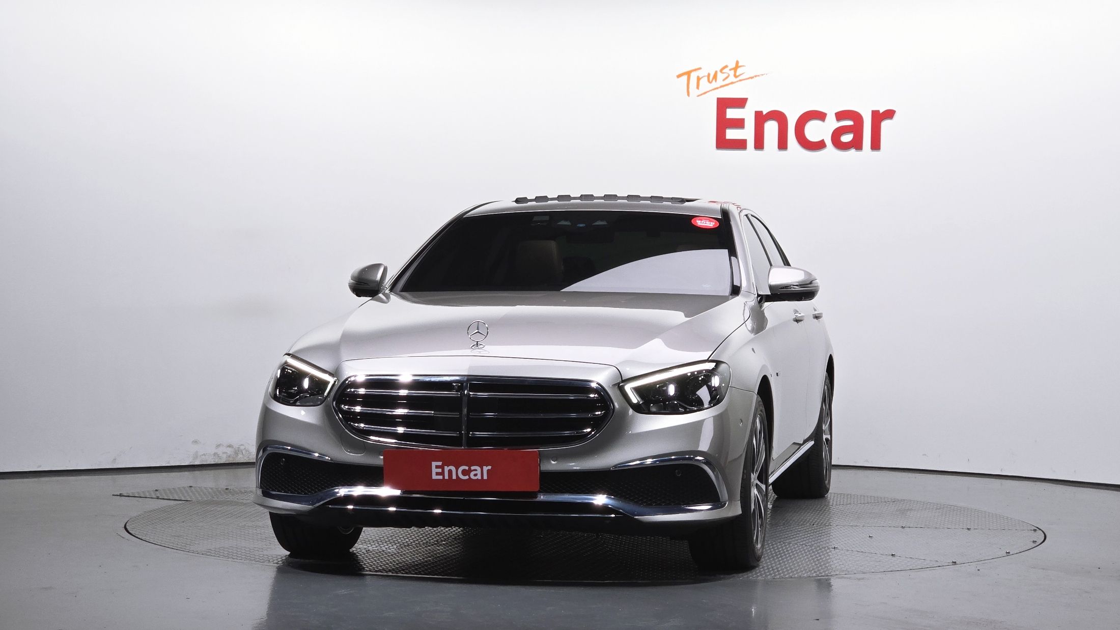 MERCEDES BENZ E-CLASS W213 2021