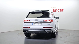 AUDI Q7 4M 2021