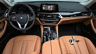 BMW 5-SERIES G30 2020