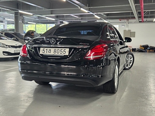 MERCEDES BENZ C-CLASS W205 2017
