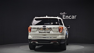 FORD EXPLORER 2018