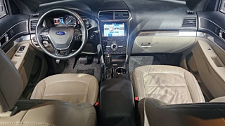 FORD EXPLORER 2018