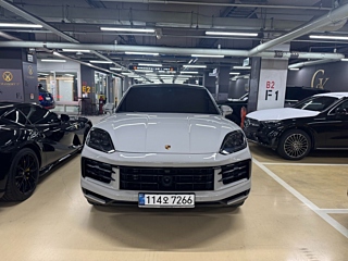 PORSCHE CAYENNE PO536 2024