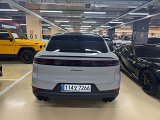 PORSCHE CAYENNE PO536 2024