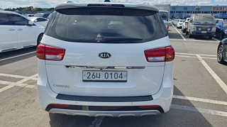 KIA CARNIVAL 2016