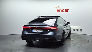 AUDI A7 4K 2020
