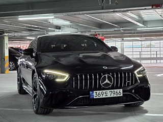 MERCEDES BENZ AMG GT 2023