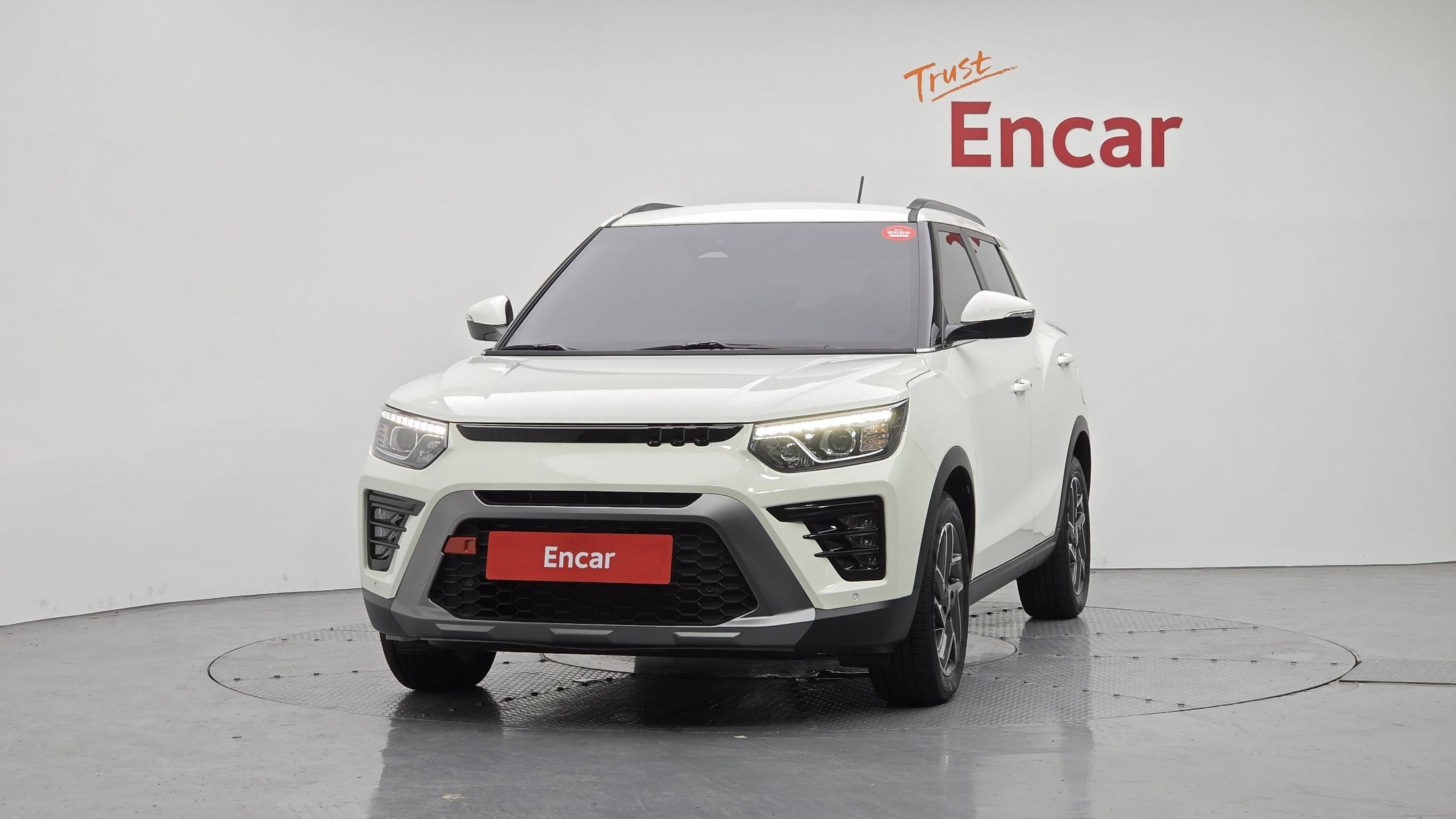 SSANGYONG TIVOLI 2024