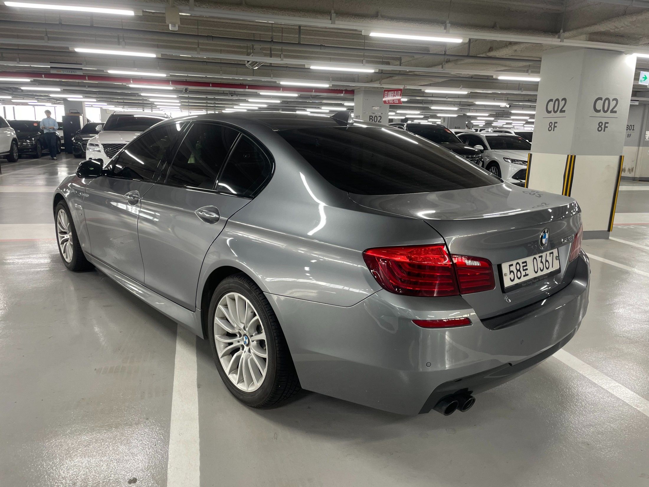 BMW 5-SERIES F10 2016