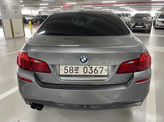 BMW 5-SERIES F10 2016