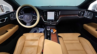 VOLVO S60 2024