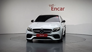 MERCEDES BENZ E-CLASS W213 2019