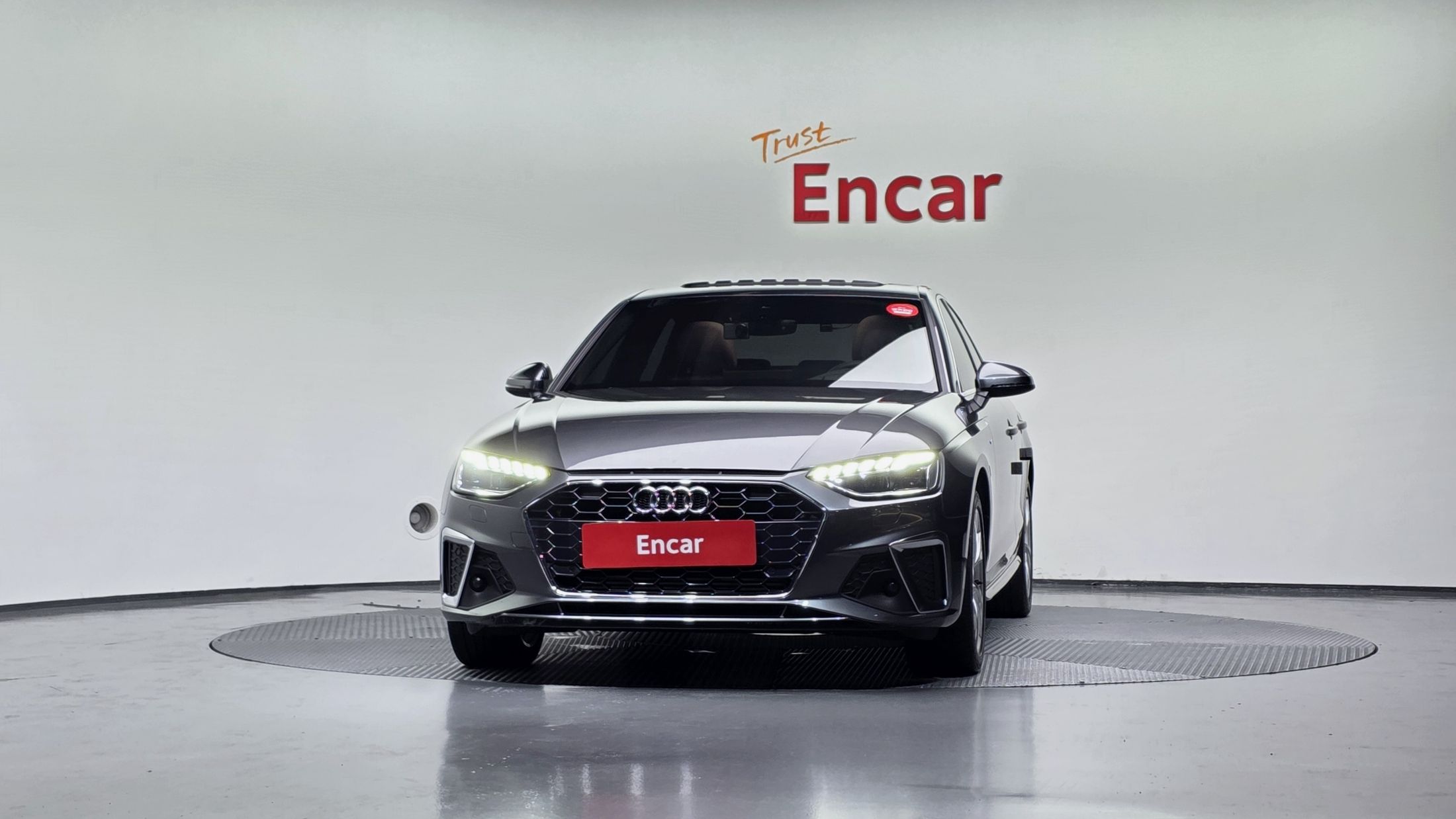 AUDI A4 B9 2021
