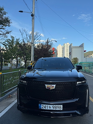 CADILLAC ESCALADE 2022