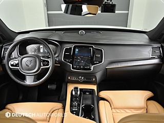 VOLVO XC90 2021
